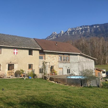 La Chambre Nature Chez Les Garcons Saint-Paul-sur-Yenne Экстерьер фото