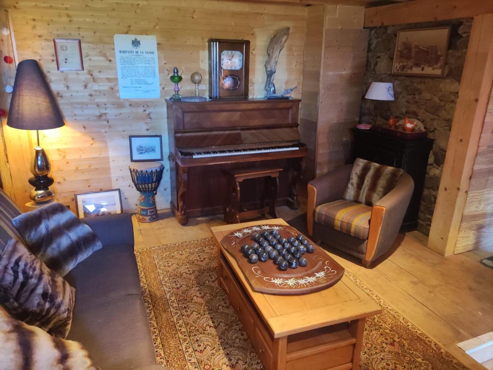 La Chambre Nature Chez Les Garcons Saint-Paul-sur-Yenne Экстерьер фото
