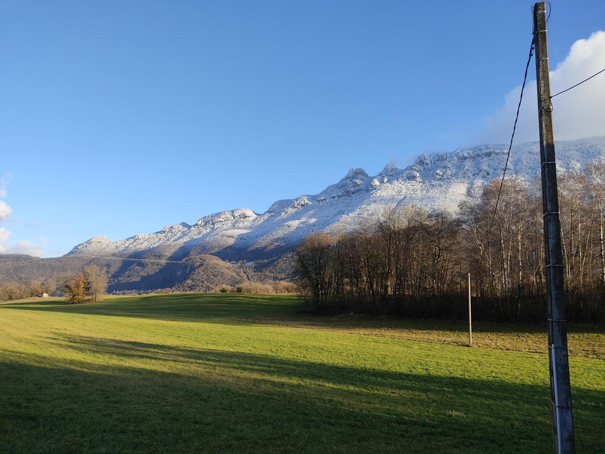 La Chambre Nature Chez Les Garcons Saint-Paul-sur-Yenne Экстерьер фото
